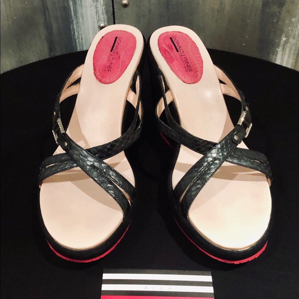 Donald J Pliner Black Pink Wedge Sandals Size 9M (B2)